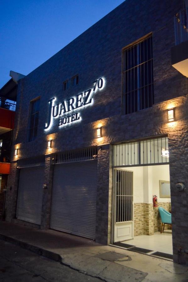 Hotel Juarez 70 Colima Kültér fotó
