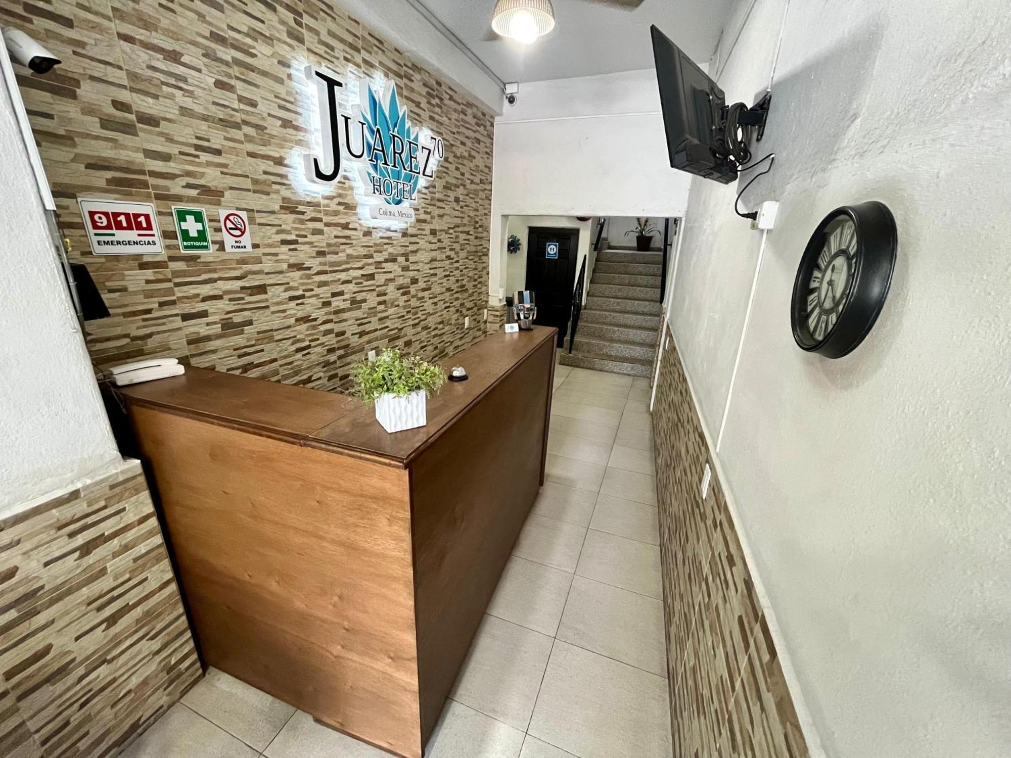 Hotel Juarez 70 Colima Kültér fotó